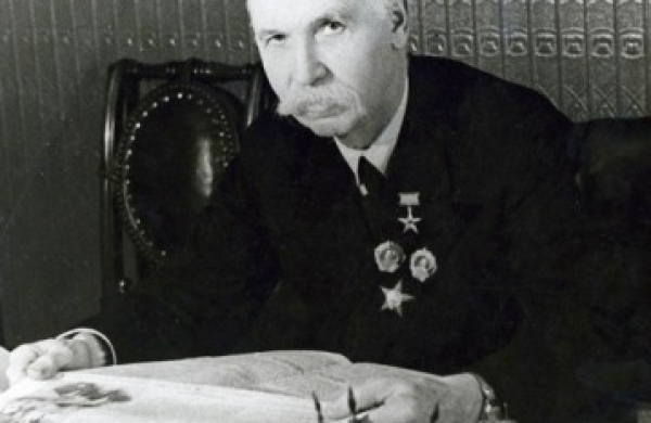 «Две буквы неразлучные «ТТ», как неразлучны Токарев и Тула» Тульский Государственный Музей Оружия