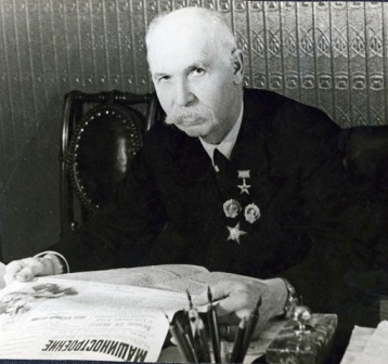 «Две буквы неразлучные «ТТ», как неразлучны Токарев и Тула» Тульский Государственный Музей Оружия