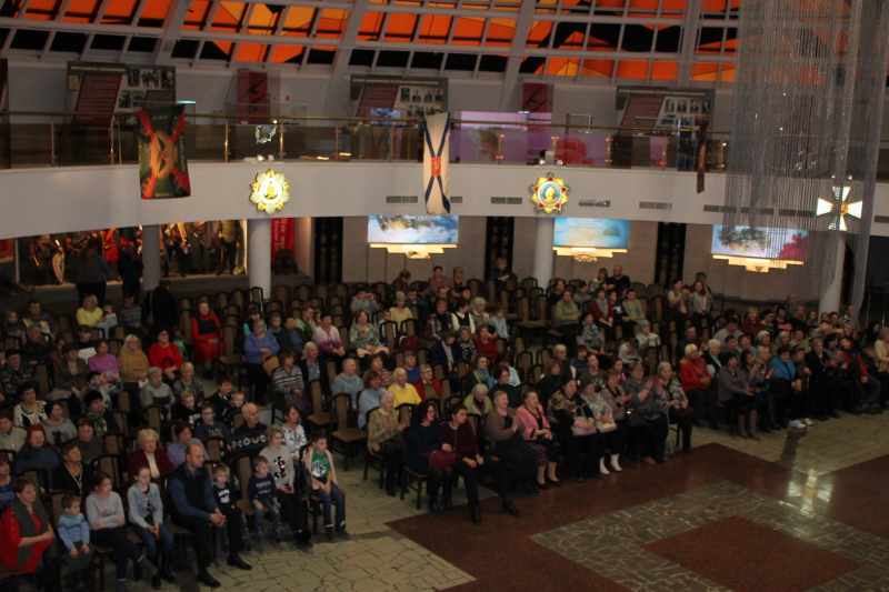 «Целуйте руки матерям своей любовью Вас хранящих!» - творческий вечер в музее оружия, посвященный Международному дню матери Тульский Государственный Музей Оружия