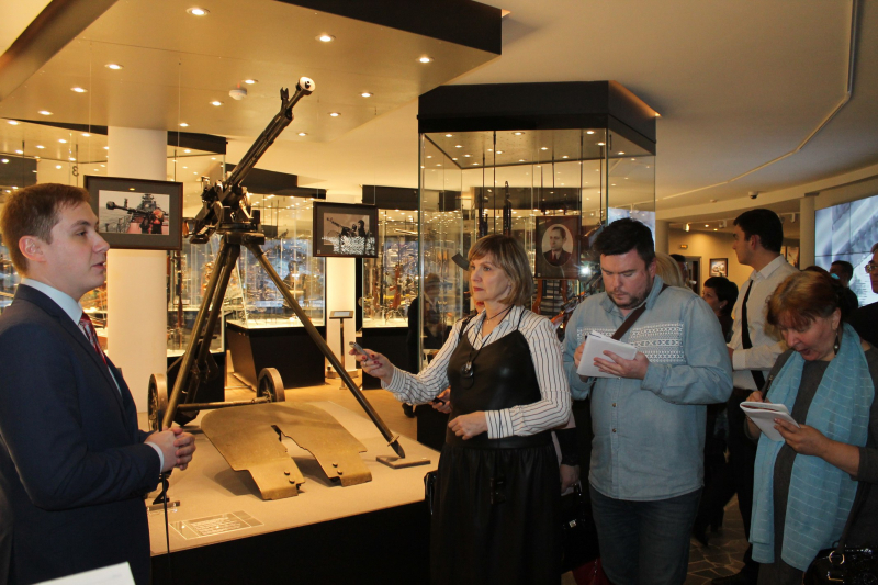 Презентация завершающей части новой экспозиции на 4 и 5 этажах шлема для журналистов! Завеса тайны приоткрыта! Тульский Государственный Музей Оружия