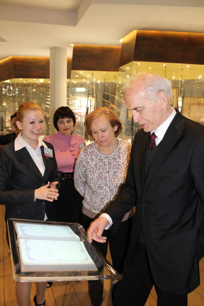 «Есть такая профессия – Родину защищать!» В.С. Лановой в Тульском музее оружия Тульский Государственный Музей Оружия