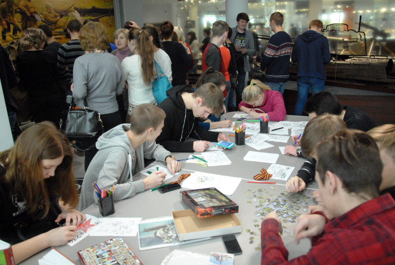 Молодежь, поклонимся Героям! День Героев Отечества в музее оружия! Тульский Государственный Музей Оружия