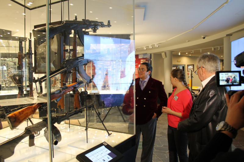 Фестиваль «Герой нашего времени» открыт! Дмитрий Дибров, Леонид Млечин, Эдуард Сагалаев в Тульском музее оружия! Тульский Государственный Музей Оружия