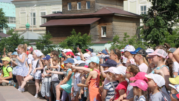 Шлем: Школьники Летом Едут в Музей! Летний праздник в музее оружия Тульский Государственный Музей Оружия