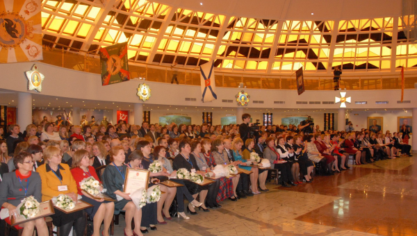 «Российское учительство: новые знания, новые открытия». Всероссийский фестиваль клубов «Учитель года» в музее оружия! Тульский Государственный Музей Оружия