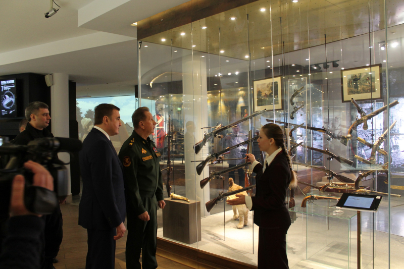 25-лет СОБР и ОМОН! Торжественное мероприятие в Тульском музее оружия Тульский Государственный Музей Оружия