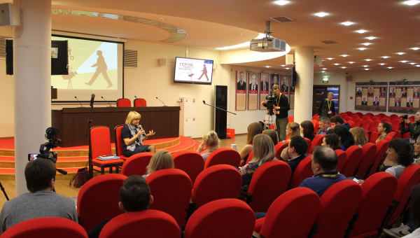 Творческие встречи, мастер-классы, ответы на вопросы… В музее оружия продолжается фестиваль «Герой нашего времени». Тульский Государственный Музей Оружия