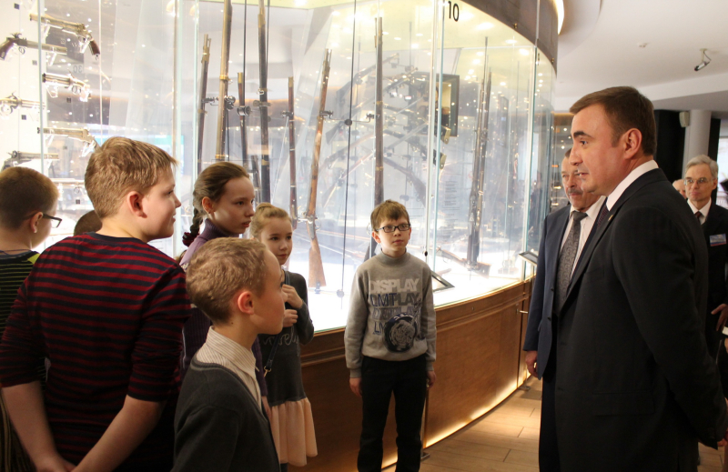 Врио Губернатора Тульской области А.Г. Дюмин посетил новое здание Тульского музея оружия Тульский Государственный Музей Оружия