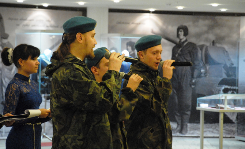 «Героями не рождаются, героями становятся!» - такой девиз у «леоновцев» Тульский Государственный Музей Оружия