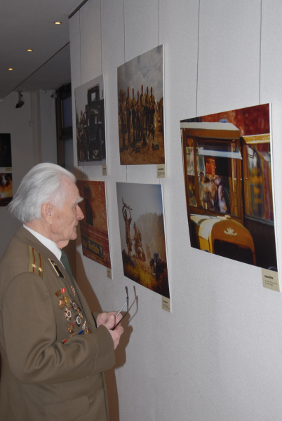 100 дней до Победы! Открытие фотовыставки "Мы сильны памятью...". К 70-летию Великой Победы Тульский Государственный Музей Оружия