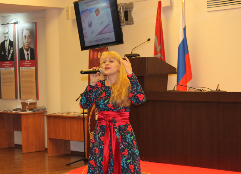 70 юных туляков получили российские паспорта в музее оружия Тульский Государственный Музей Оружия