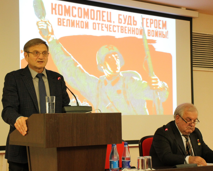 В музее оружия торжественно открыты областные мероприятия, посвященные 100-летию ВЛКСМ! Тульский Государственный Музей Оружия