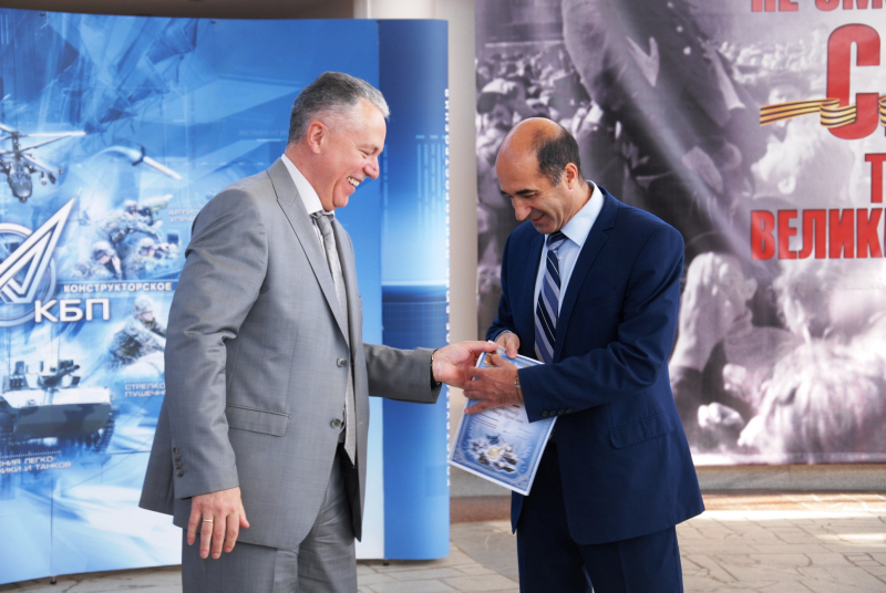 КБП празднует День машиностроителя в музее оружия Тульский Государственный Музей Оружия