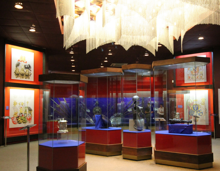 «КОРОЛЕВСКИЕ ИГРЫ». Блеск и роскошь рыцарских турниров в здании Тульского музея оружия! Выставка открыта! Тульский Государственный Музей Оружия