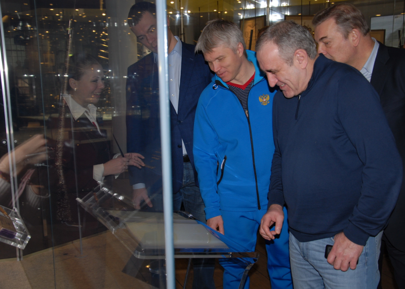 Тульский музей оружия посетили олимпийские чемпионы и чемпионы мира и Европы! Тульский Государственный Музей Оружия