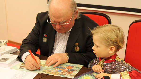 «Настраиваю душу на добро» - новый сборник стихов В.Г. Ходулина Тульский Государственный Музей Оружия