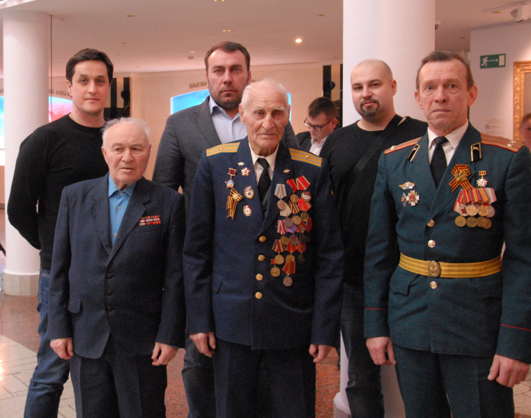 К 75-летию Великой Победы! При содействии Министерства культуры РФ, Российского военно-исторического общества в Тульском музее оружия состоялся специальный показ фильма «Ржев» Тульский Государственный Музей Оружия