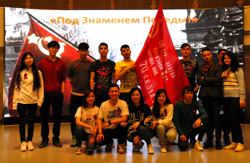 «… столько пережили и так отважно воевали ради того, чтобы мы сейчас просто жили, играли, учились» - А. Овчинников (ЦО № 5) о встрече с Е.Т. Шалашниковым – солдатом Победы Тульский Государственный Музей Оружия