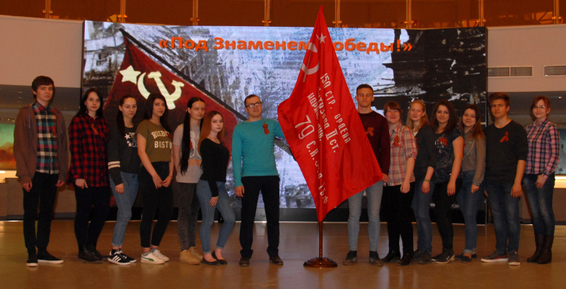 «… столько пережили и так отважно воевали ради того, чтобы мы сейчас просто жили, играли, учились» - А. Овчинников (ЦО № 5) о встрече с Е.Т. Шалашниковым – солдатом Победы Тульский Государственный Музей Оружия