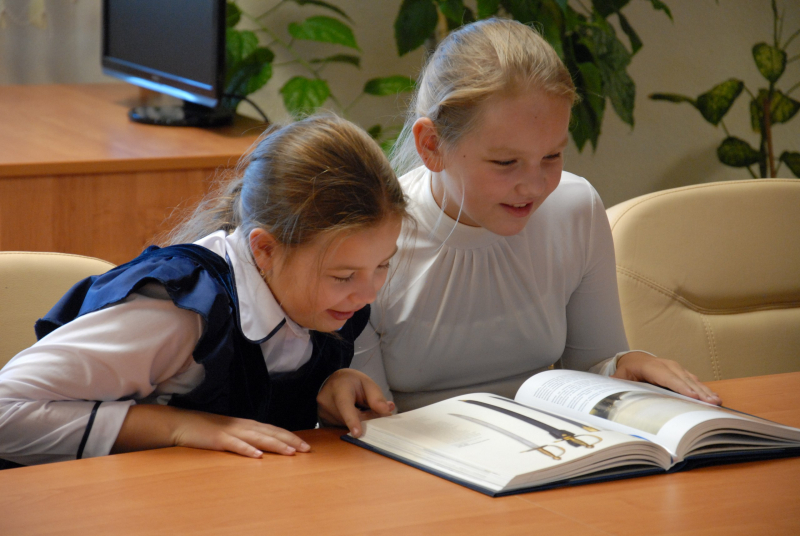 Книга в музее: от старинной до интерактивной, от рукописной до электронной. Тульский Государственный Музей Оружия