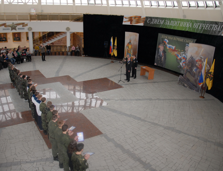 «Тайфун»: торжественное построение в музее оружия! Тульский Государственный Музей Оружия