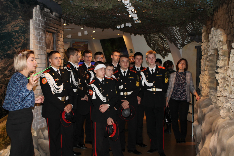 Всероссийская акция «День в музее для российских кадет» в музее оружия Тульский Государственный Музей Оружия