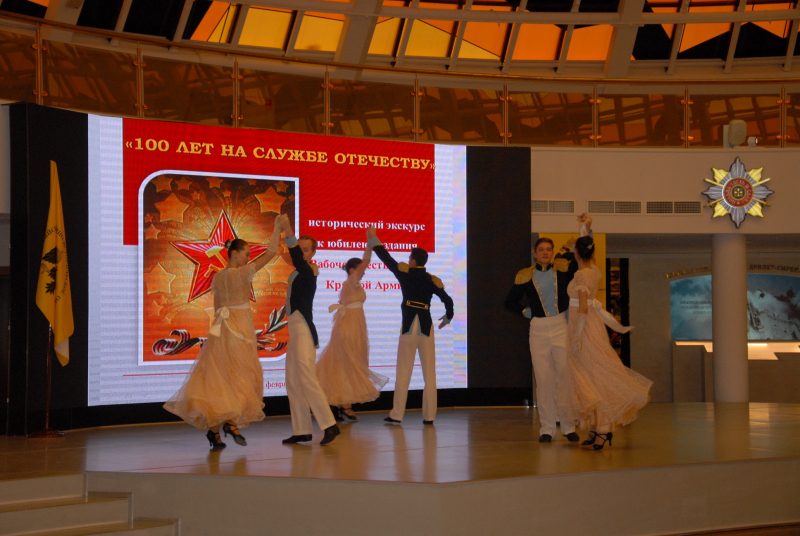 Несокрушимая и легендарная! К 100-летию РККА! Исторический экскурс в Тульском музее оружия! Тульский Государственный Музей Оружия