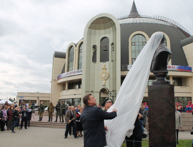 День оружейника в музее оружия! На Аллее Славы знаменитых оружейников г. Тулы открыт бюст Ф.Г.Гилленшмидта! Тульский Государственный Музей Оружия