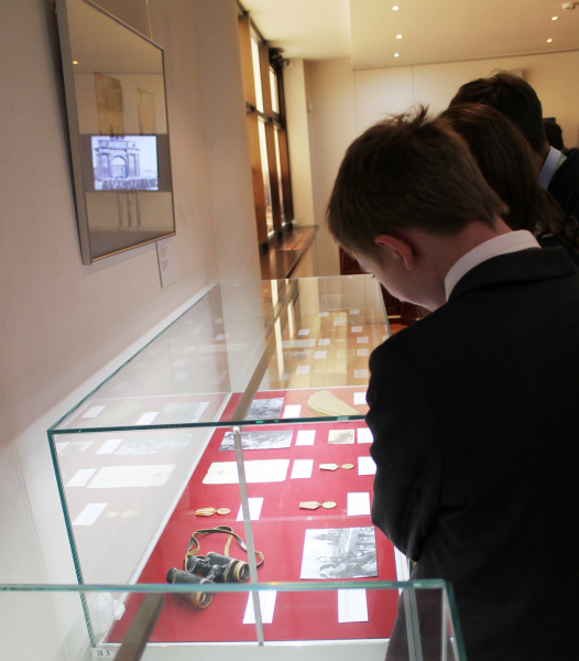 Выставка художника А.Э. Блэка «Город над вольной Невой». Тульский Государственный Музей Оружия