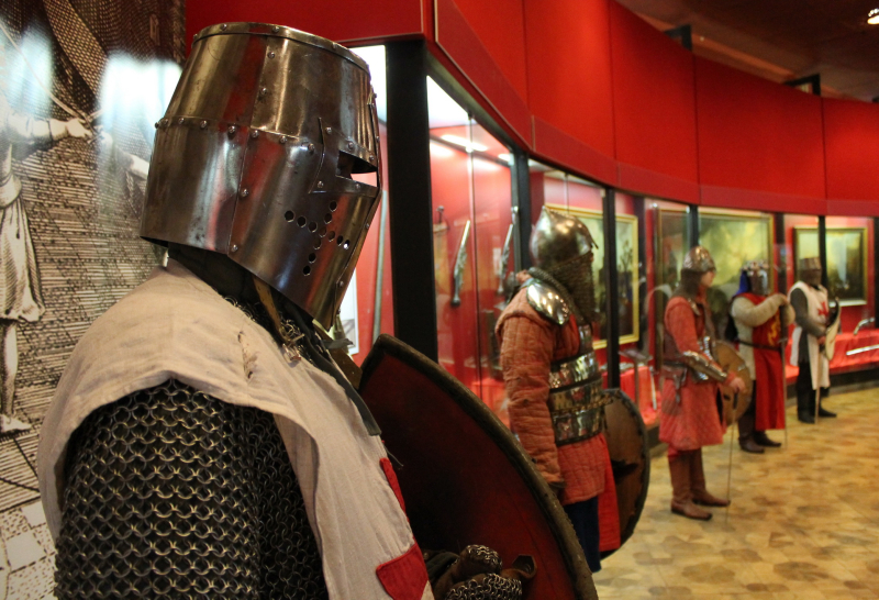 Выставка «Эпоха рыцарства. Западноевропейское оружие IX-XVII веков» Тульский Государственный Музей Оружия