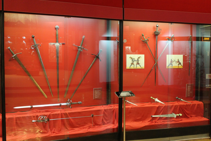 Выставка «Эпоха рыцарства. Западноевропейское оружие IX-XVII веков» Тульский Государственный Музей Оружия