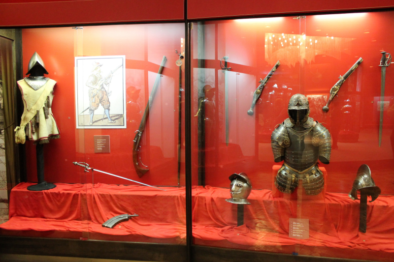 Выставка «Эпоха рыцарства. Западноевропейское оружие IX-XVII веков» Тульский Государственный Музей Оружия