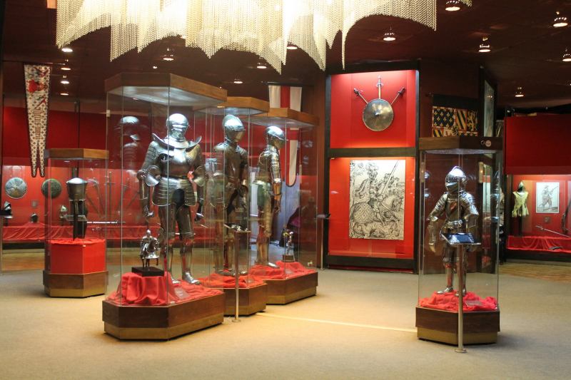 Выставка «Эпоха рыцарства. Западноевропейское оружие IX-XVII веков» Тульский Государственный Музей Оружия