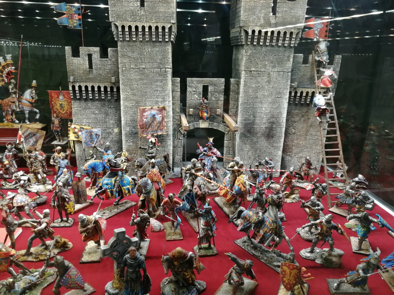 Выставка военно-исторической миниатюры «История в миниатюре – взгляд сквозь века» Тульский Государственный Музей Оружия