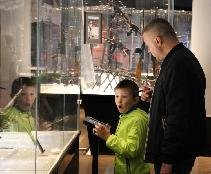 Постоянная экспозиция «История стрелкового и холодного оружия с XIV века до современности» Тульский Государственный Музей Оружия