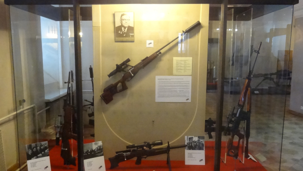 "К 95-летию со дня рождения Е.Ф. Драгунова" Тульский Государственный Музей Оружия