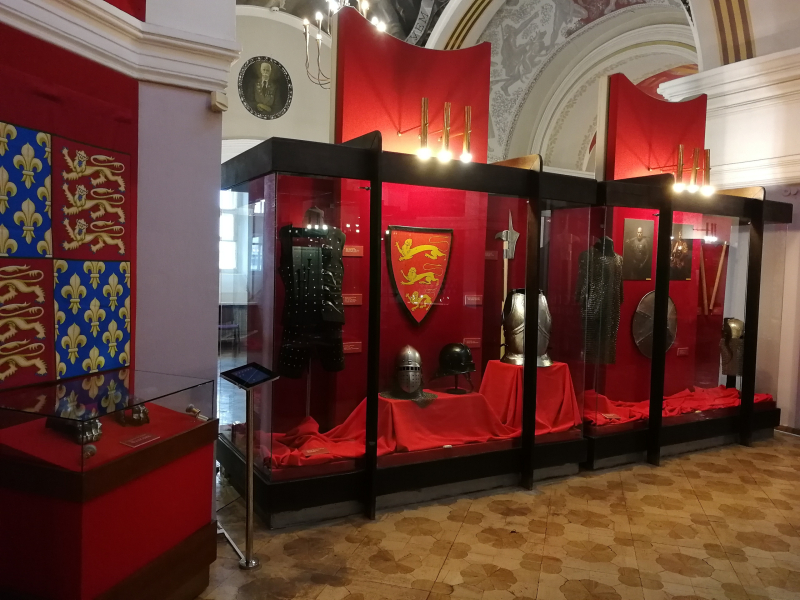 Выставка «Доблесть давних веков. Современные российские реконструкторы средневекового вооружения» Тульский Государственный Музей Оружия