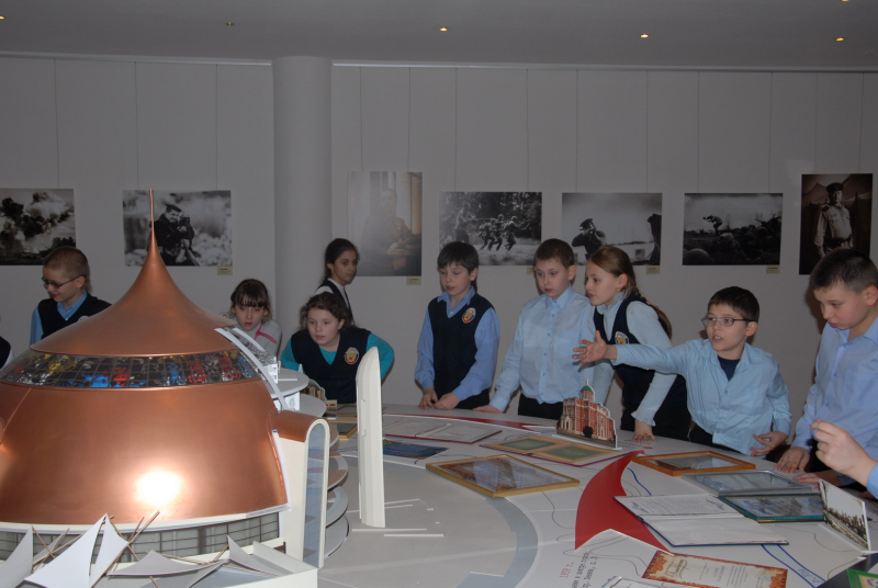 Фотовыставка «Мы сильны памятью… К 70-летию Победы » Тульский Государственный Музей Оружия