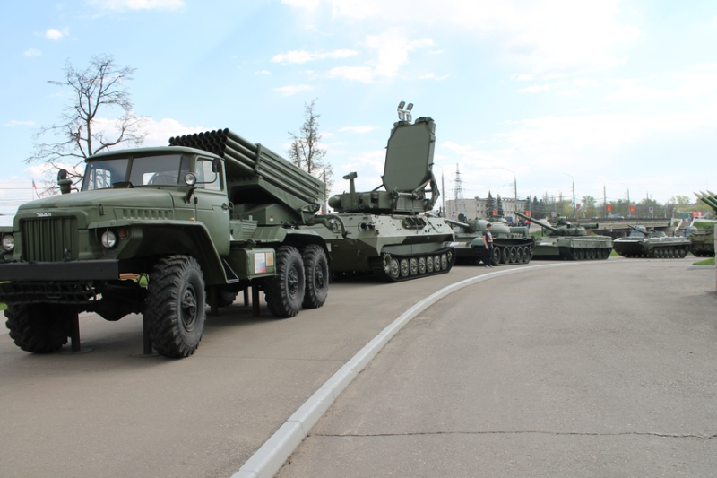Выставка крупногабаритной военной техники «Стальные стражи» Тульский Государственный Музей Оружия