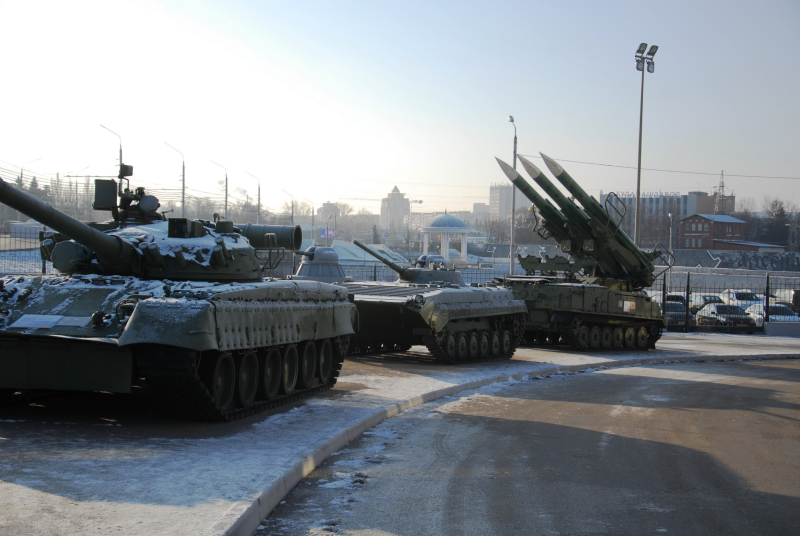 Выставка крупногабаритной военной техники «Стальные стражи» Тульский Государственный Музей Оружия