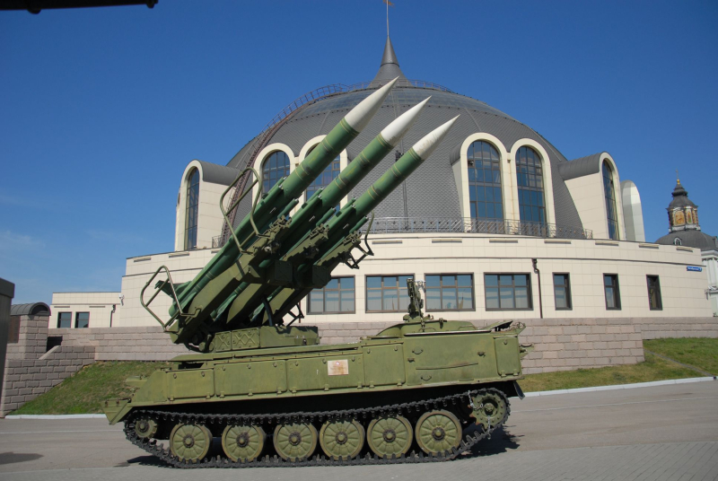 Выставка крупногабаритной военной техники «Стальные стражи» Тульский Государственный Музей Оружия