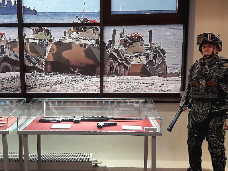 Фотовыставка «Российские войска сегодня: готовность к подвигу во имя Отечества» Тульский Государственный Музей Оружия