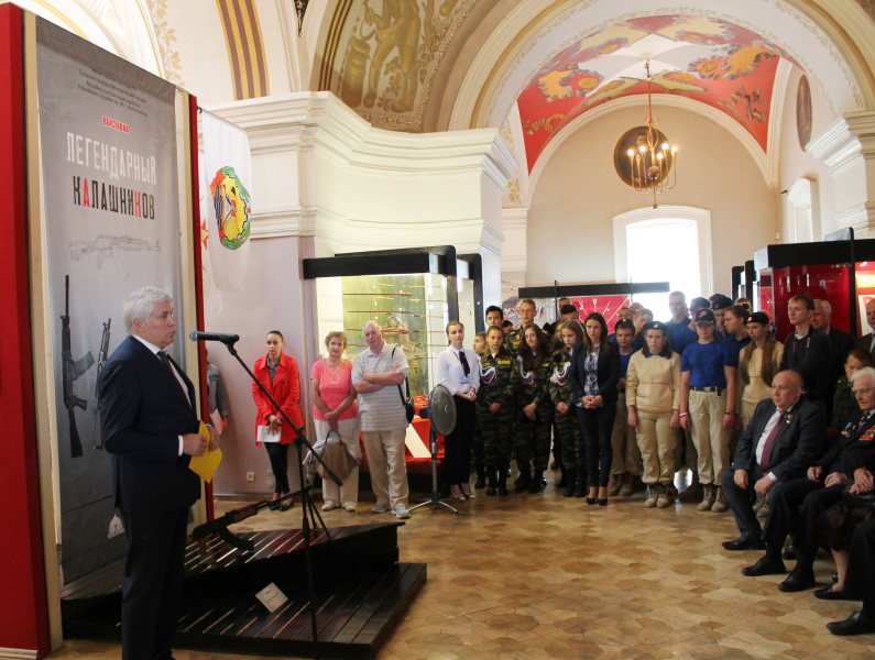 Выставка «Легендарный Калашников» Тульский Государственный Музей Оружия
