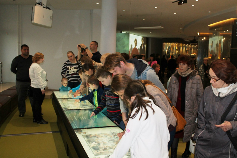 Мультимедийный комплекс «Интерактивная игровая зона» Тульский Государственный Музей Оружия