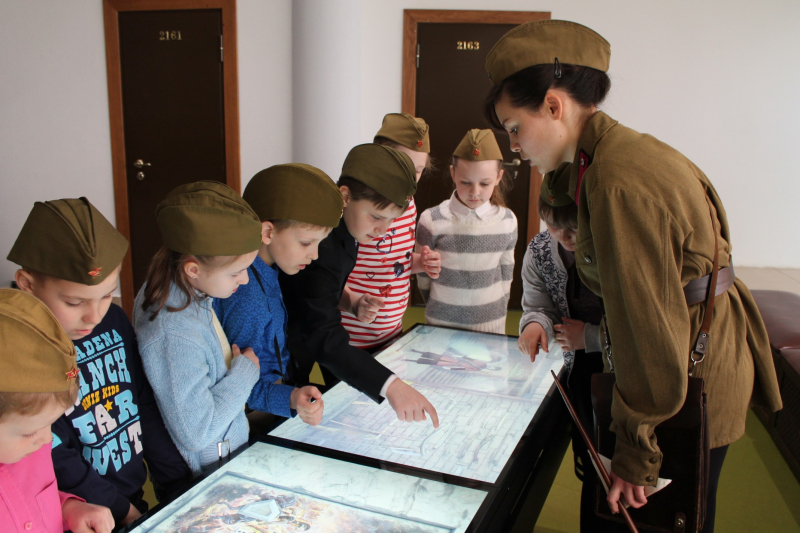 Мультимедийный комплекс «Интерактивная игровая зона» Тульский Государственный Музей Оружия