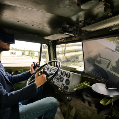 Комплекс виртуальной реальности «Я управляю «Ураганом» Тульский Государственный Музей Оружия