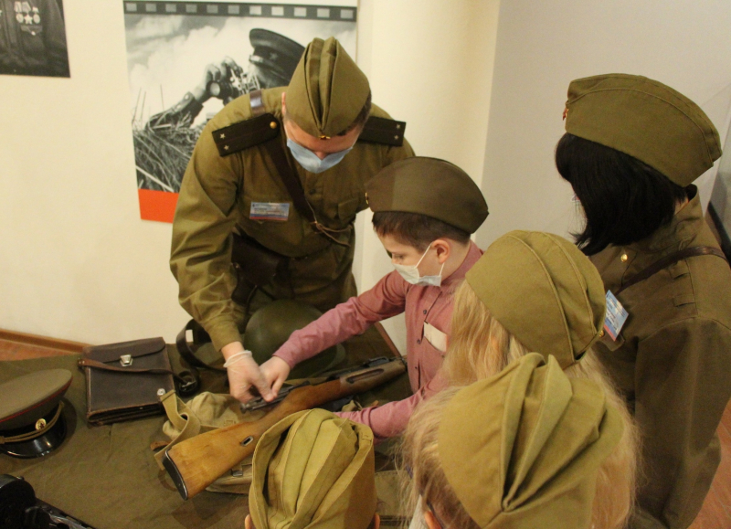 Арсенал и щит России Тульский Государственный Музей Оружия