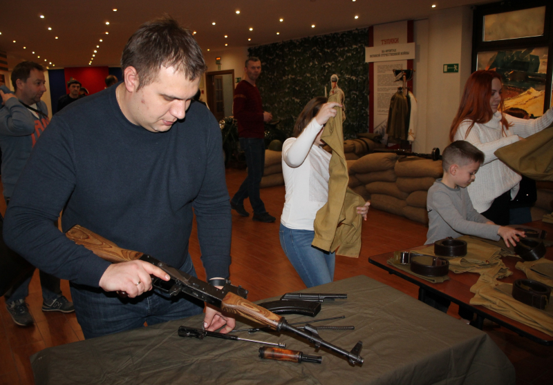 Арсенал и щит России Тульский Государственный Музей Оружия