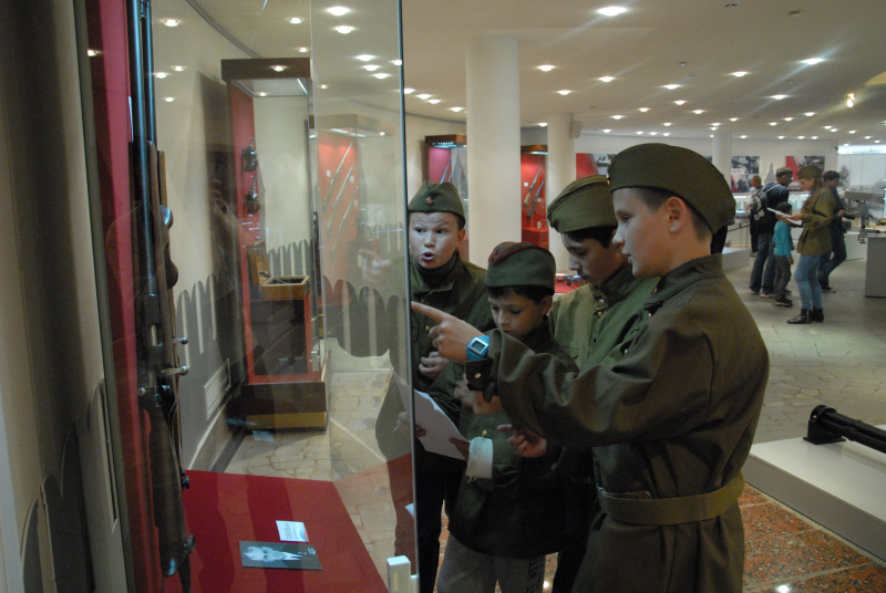 Арсенал и щит России Тульский Государственный Музей Оружия