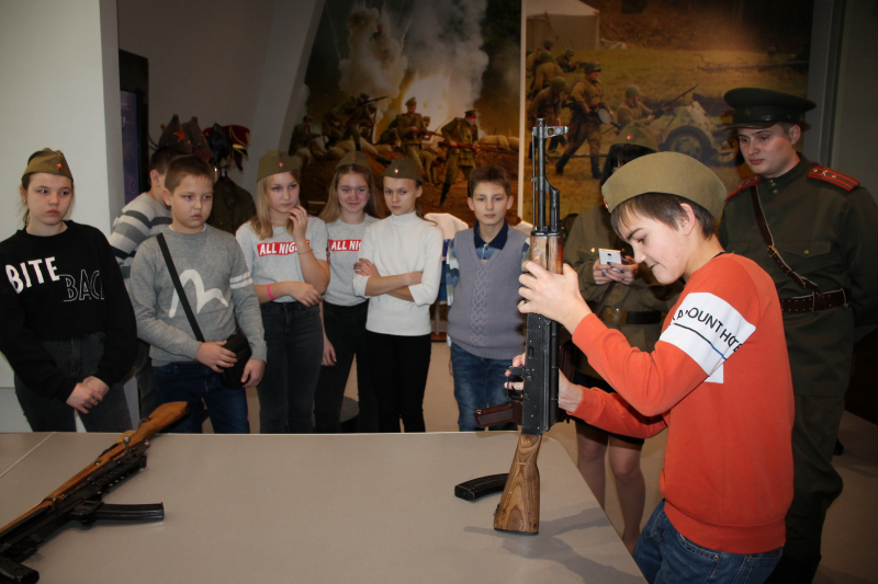 Арсенал и щит России Тульский Государственный Музей Оружия